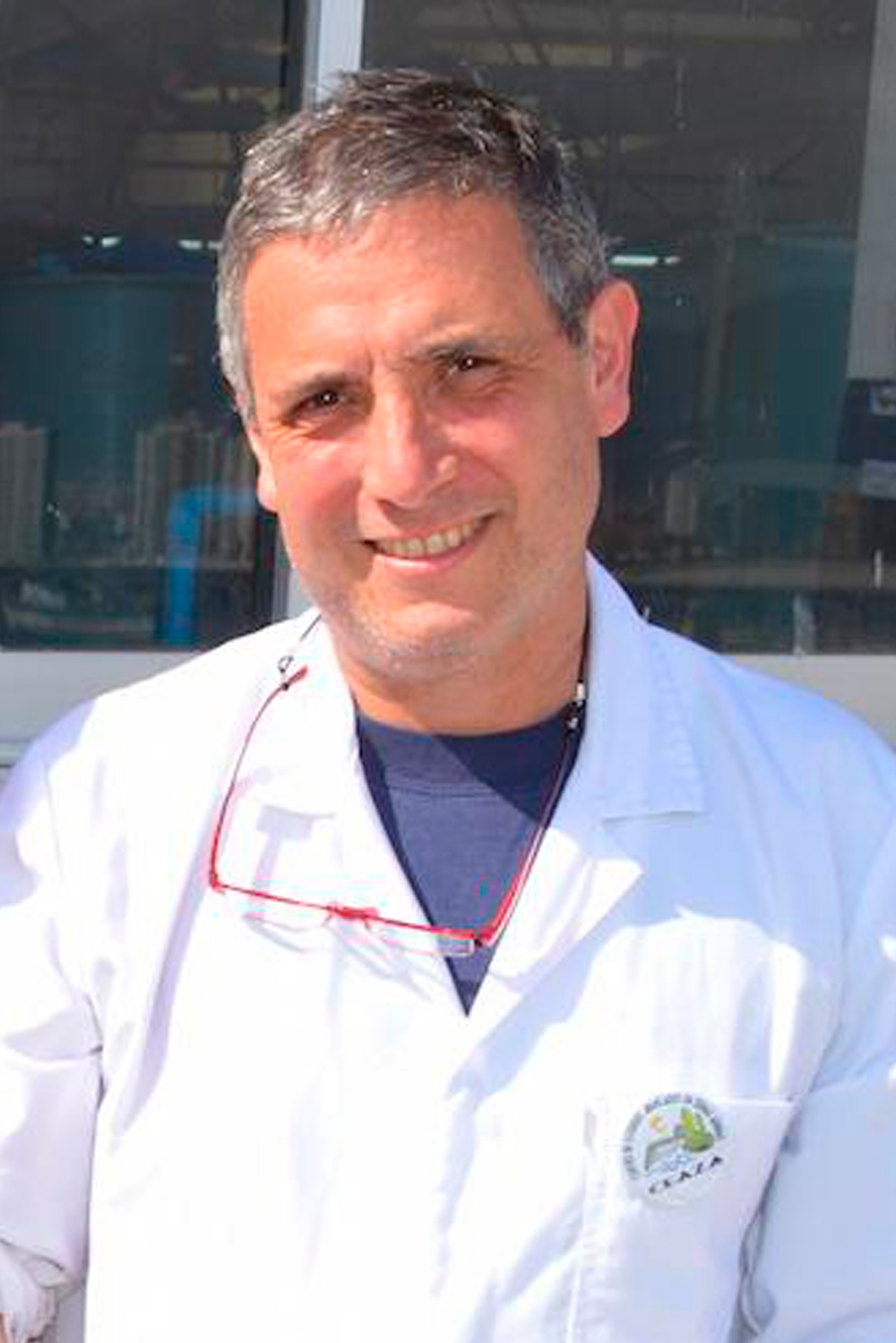 Dr. Patricio Manríquez