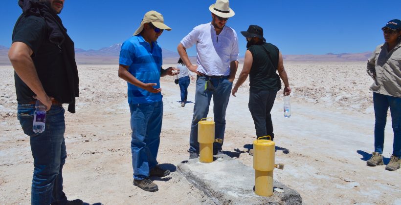 Con colaboración del centro científico CEAZA y del CEITSAZA, en San Pedro de Atacama: Comunidad de Peine busca establecer una plan de observación de recursos hídricos
