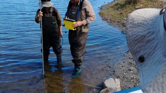 CEAZA expone los cambios ecológicos en el humedal Estero de Tongoy ante el cierre y apertura de su barra de arena