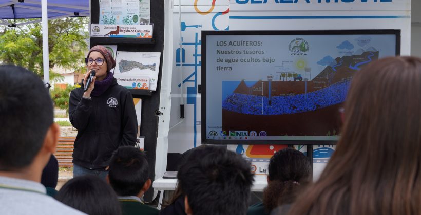 Estudiantes de Cerrillos de Tamaya exploran cómo funcionan los acuíferos junto al Centro Científico CEAZA