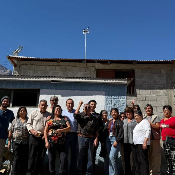 La Cisterna de Tulahuén inaugura su primera estación meteorológica comunitaria con apoyo de CEAZA